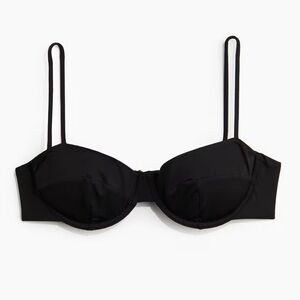 NWT H&M Bikini Top in Black